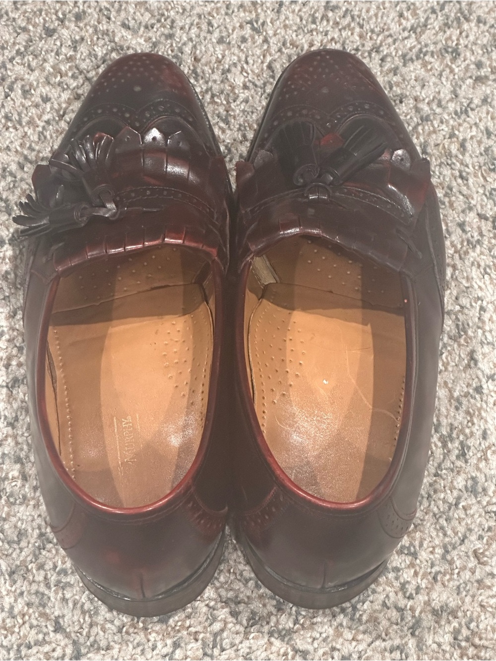 Johnston & Murphy Men's Burgundy Tassel Loafers - Picture 4 of 7